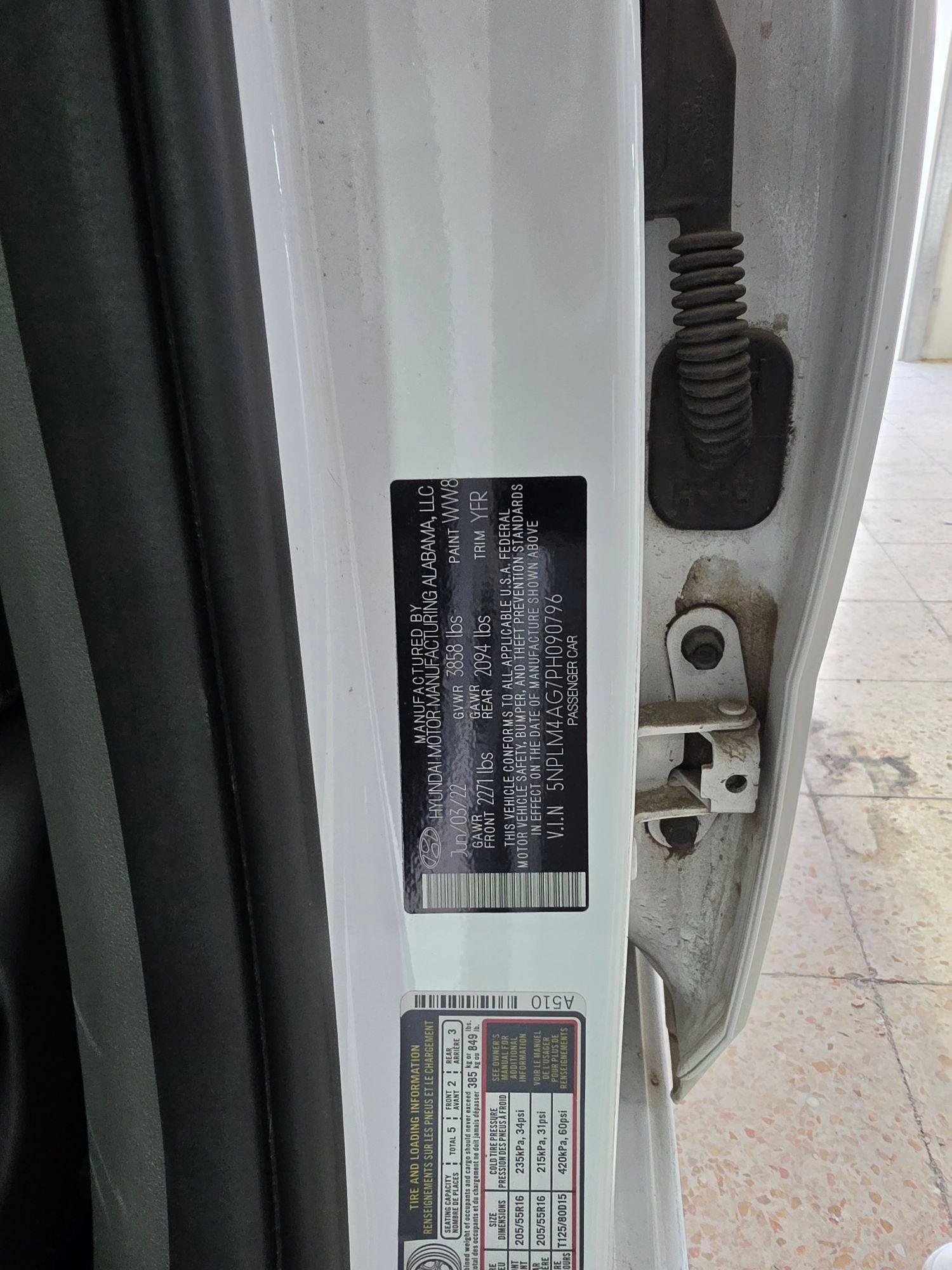 HYUNDAI ELANTRA 2023 - Marhaba Auction Used Cars - Image 9