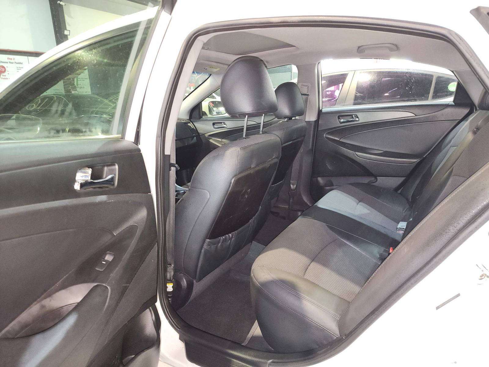 2013 HYUNDAI SONATA — 102712 Miles — Lot 42633575 — Al Quoz - Marhaba Auctions Used Cars - Image 7
