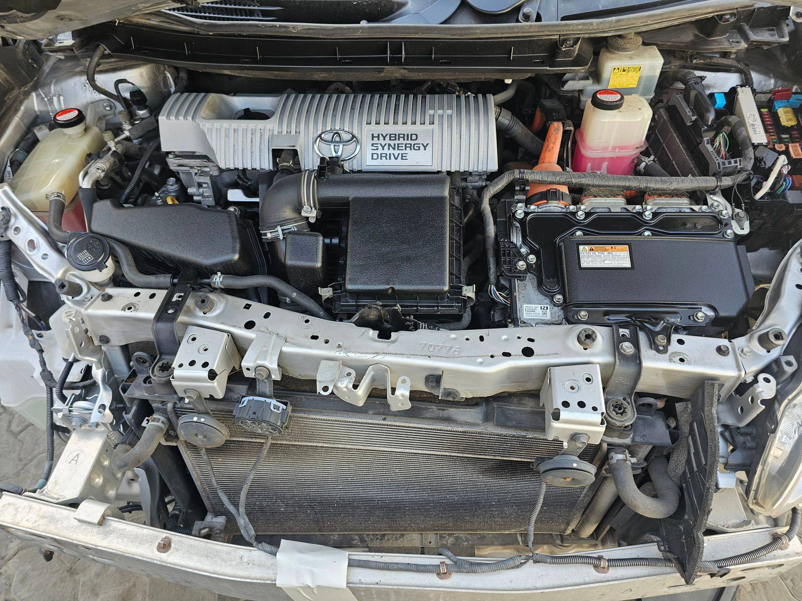 TOYOTA PRIUS 2015 - Marhaba Auction Used Cars - Image 9