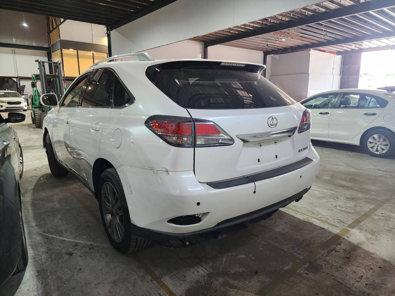 2013 LEXUS RX 350 — 161858 Miles — Lot 41673101 — Ind. 12 - Marhaba Auctions Used Cars - Image 3