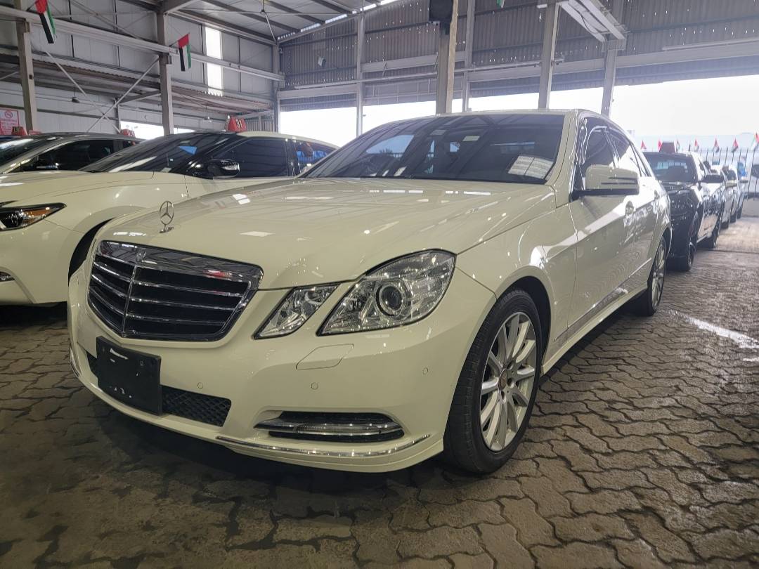 2009 MERCEDES BENZ E 350 — 172000 KM — Lot 1A042873 — Main - Marhaba Auctions Used Cars - Image 5
