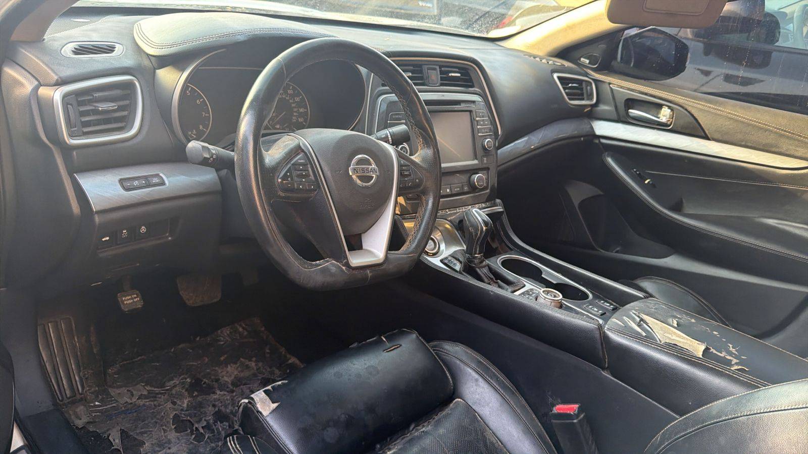 2018 NISSAN MAXIMA — 111174 Miles — Lot C373630 - Marhaba Auctions Used Cars - Image 5