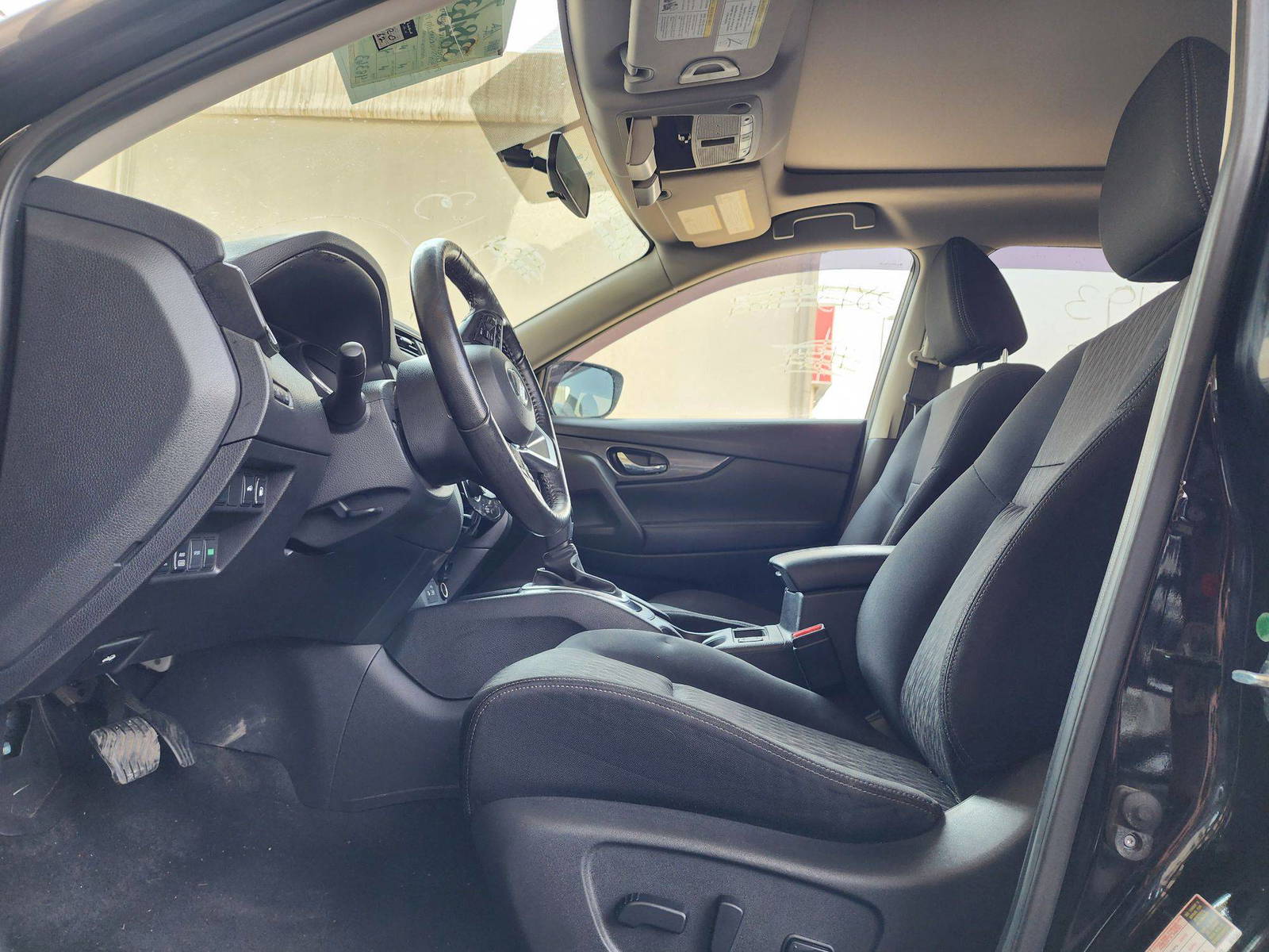 2018 NISSAN ROGUE — 48363 Miles — Lot 38431193 — Souq - Marhaba Auctions Used Cars - Image 9