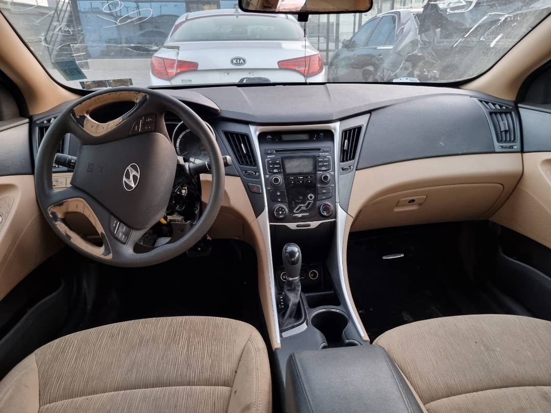 2011 HYUNDAI SONATA — 138224 Miles — Lot 125487 — Ind. 12 - Marhaba Auctions Used Cars - Image 7