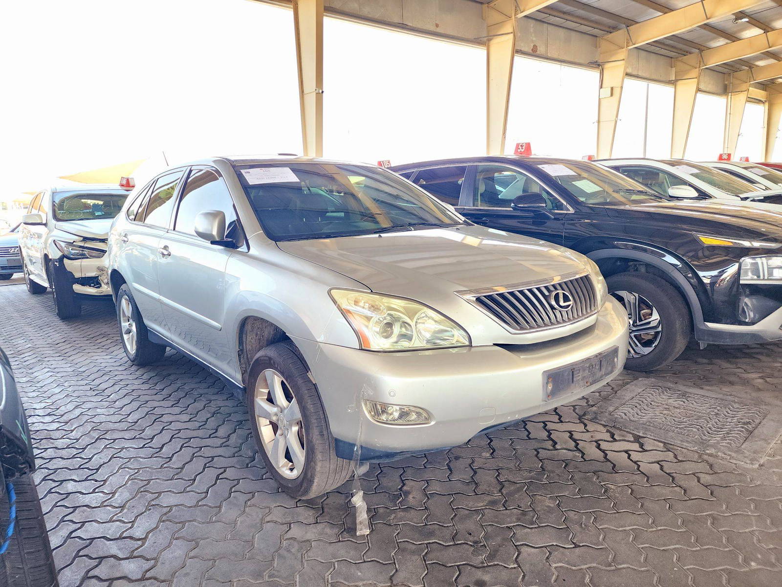 2008 LEXUS RX 350 — 260891 KM — Lot 046628 — Souq - Marhaba Auctions Used Cars - Image 4