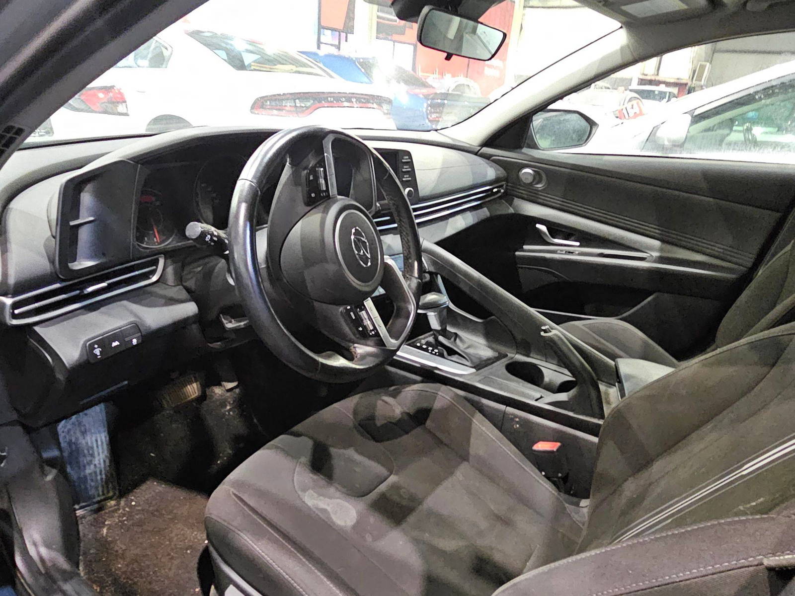 2021 HYUNDAI ELANTRA — 87015 KM — Lot 145556 — Main - Marhaba Auctions Used Cars - Image 8