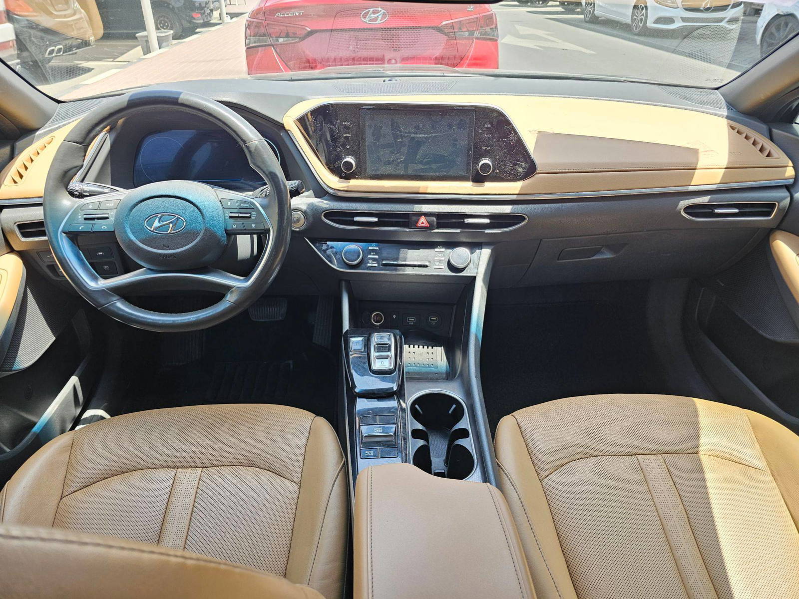 2020 HYUNDAI SONATA — 77923 Miles — Lot H049574 — Souq - Marhaba Auctions Used Cars - Image 7