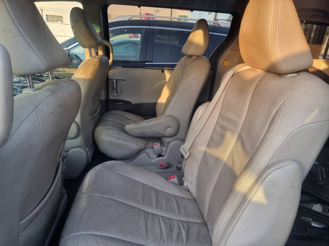 TOYOTA SIENNA 2012 - Marhaba Auction Used Cars - Image 3