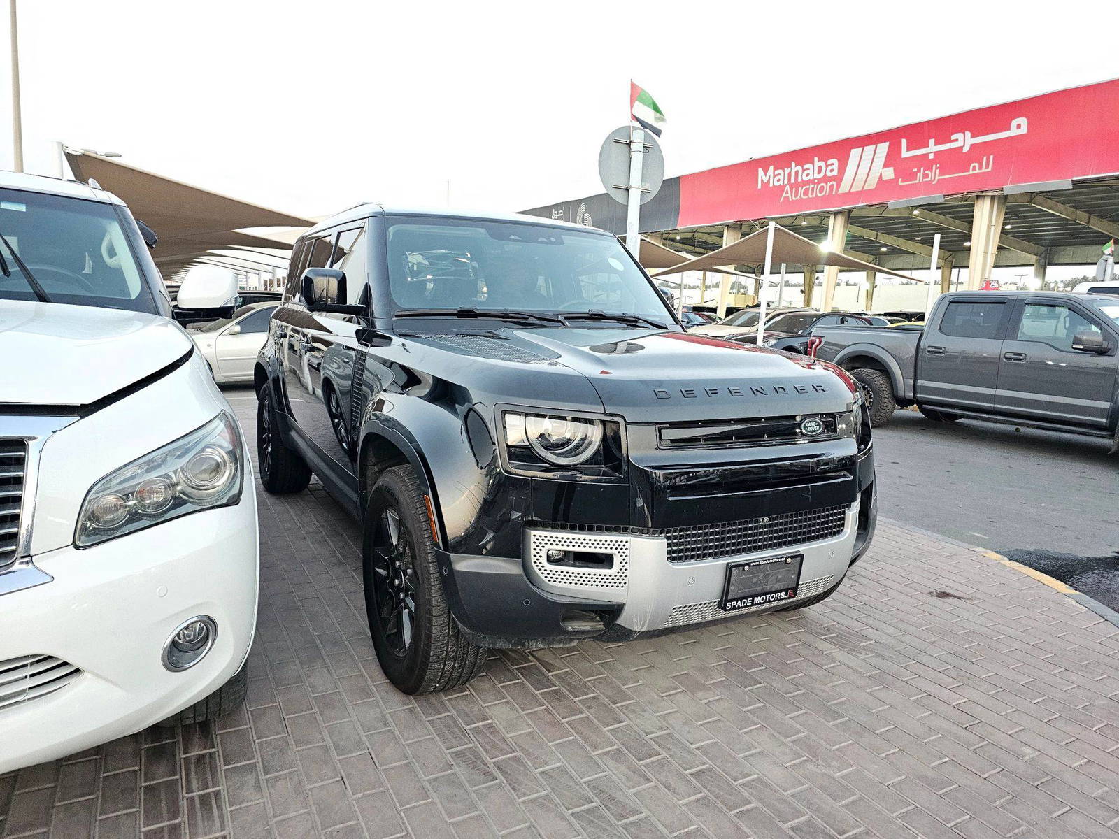 2024 LAND ROVER DEFENDER 110 S — 26899 KM — Lot R2276057 — Souq - Marhaba Auctions Used Cars - Image 6