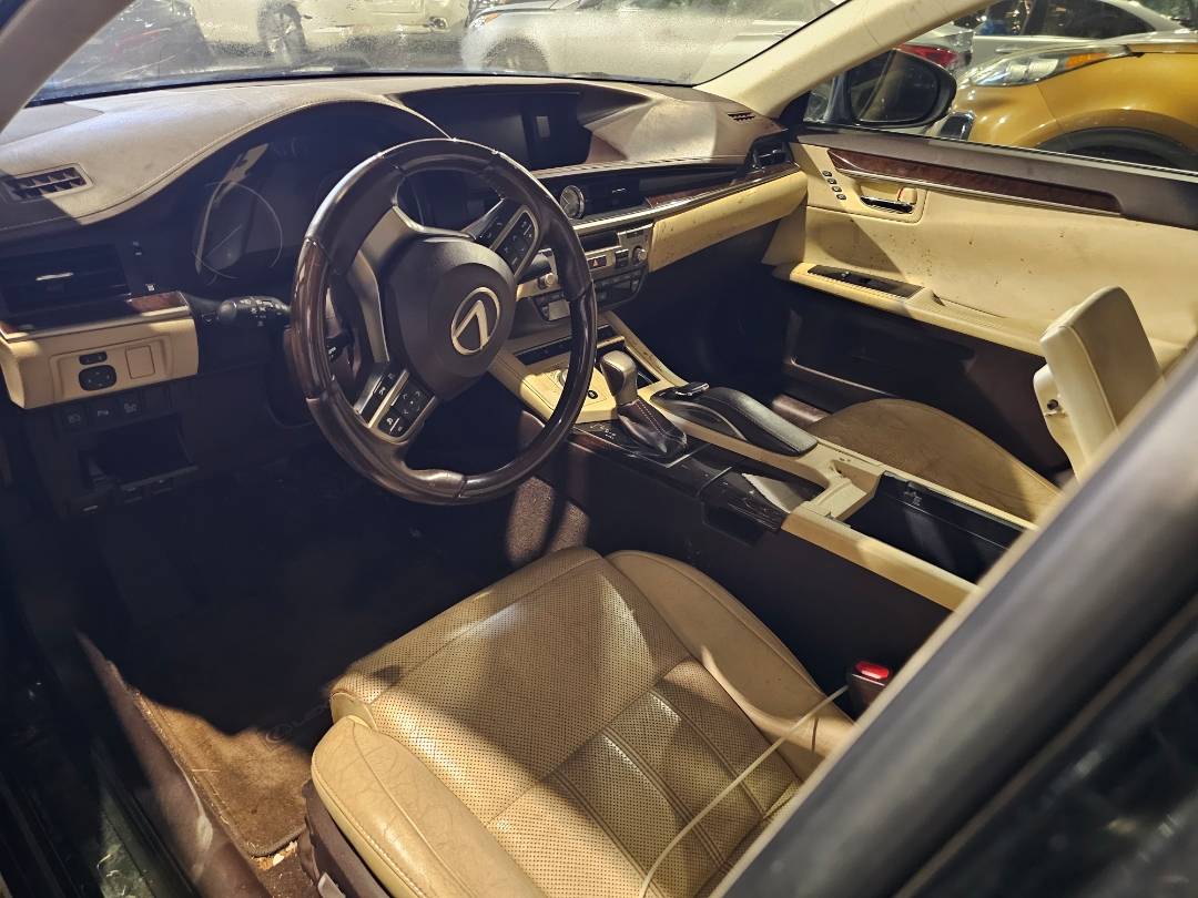 2016 LEXUS ES 350 — 169643 Miles — Lot GU004596 — Main - Marhaba Auctions Used Cars - Image 6