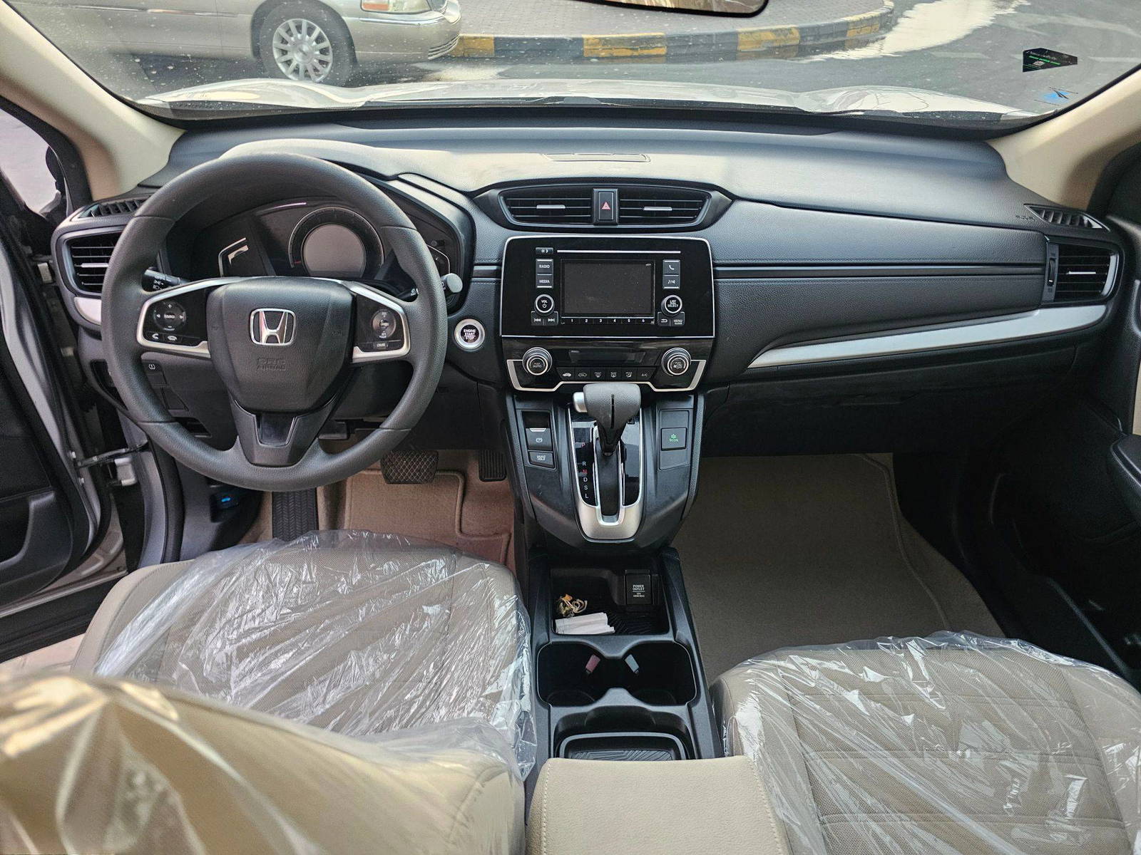 HONDA CR-V 2017 - Marhaba Auction Used Cars - Image 8