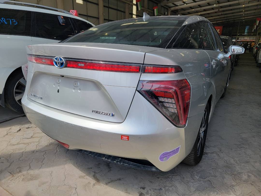 2018 TOYOTA MIRAI — 69584 KM — Lot A005170 — Main - Marhaba Auctions Used Cars - Image 4