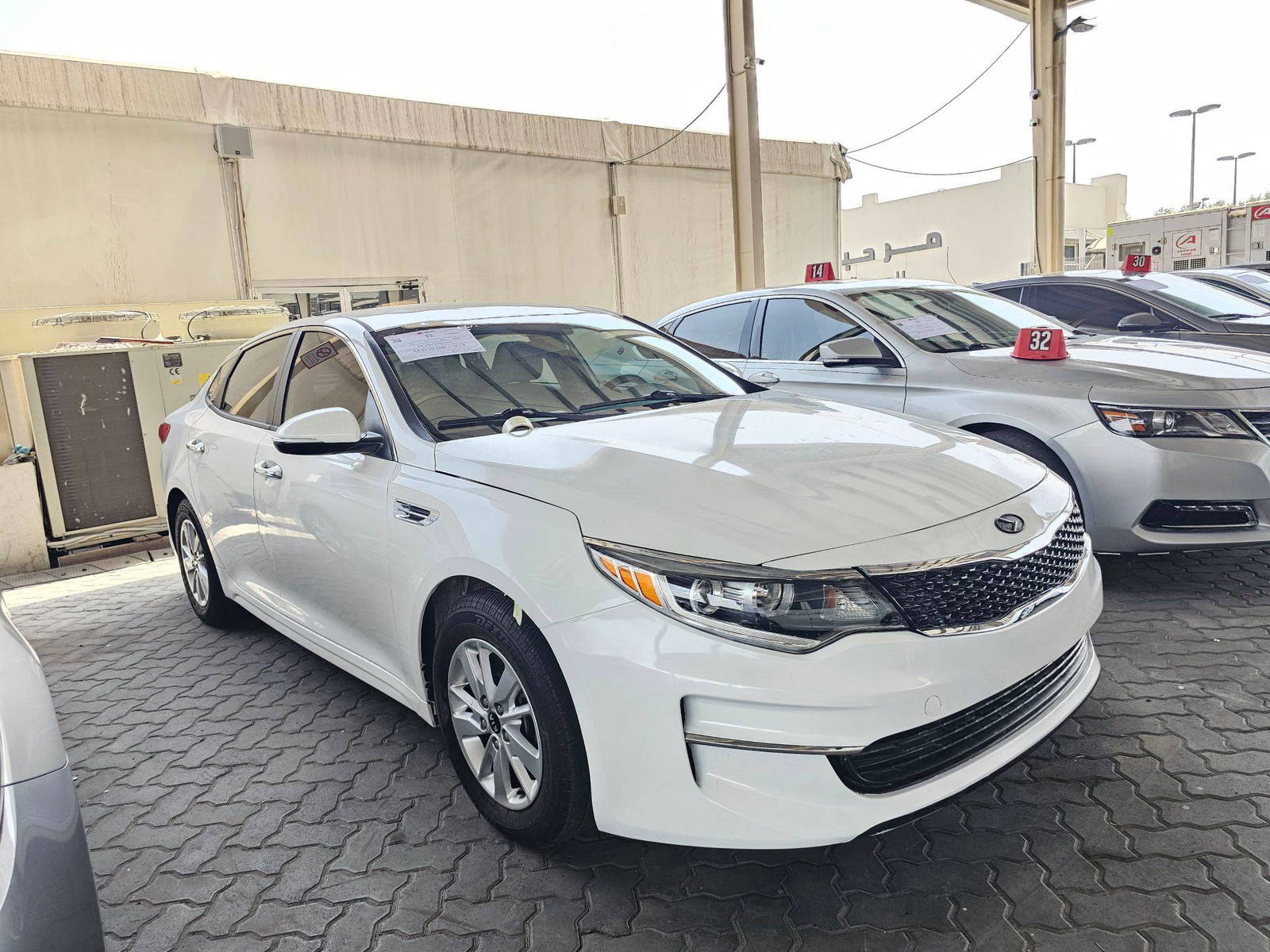 2018 KIA OPTIMA — 95475 Miles — Lot J5216145 — Souq - Marhaba Auctions Used Cars - Image 3