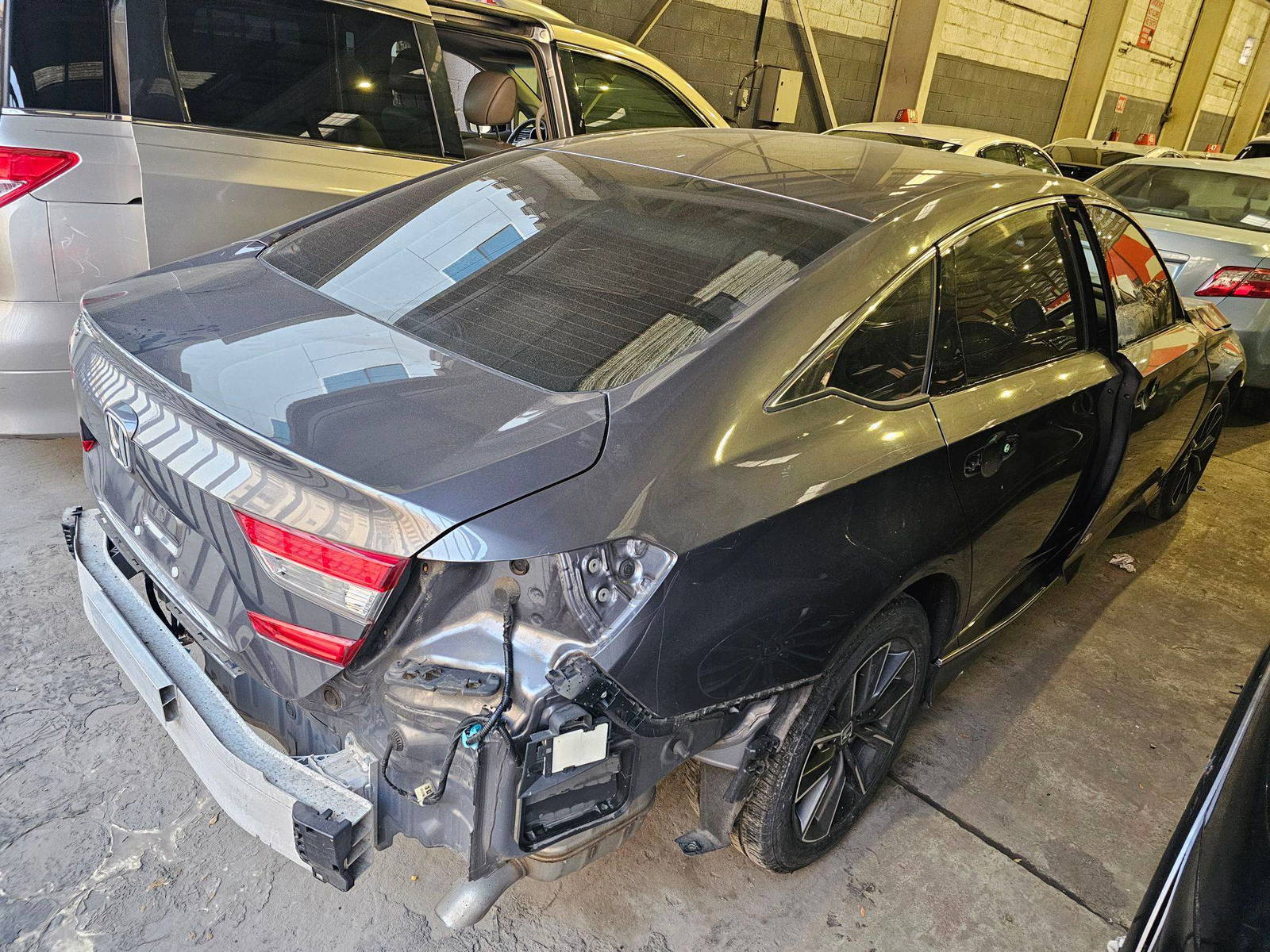 2021 HONDA ACCORD — 97349 Miles — Lot 6MA012422 — Main - Marhaba Auctions Used Cars - Image 5