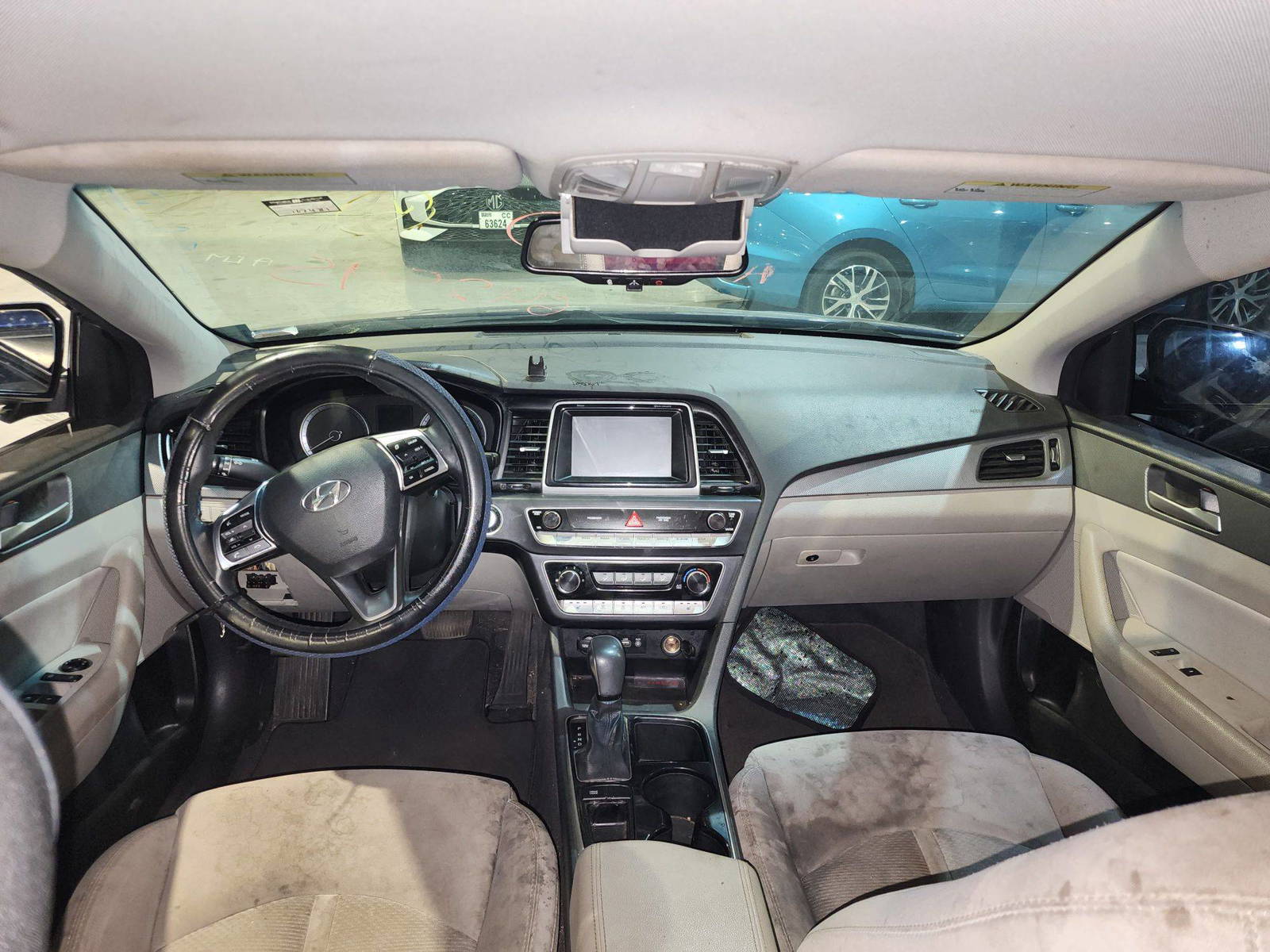 HYUNDAI SONATA 2018 - Marhaba Auction Used Cars - Image 8