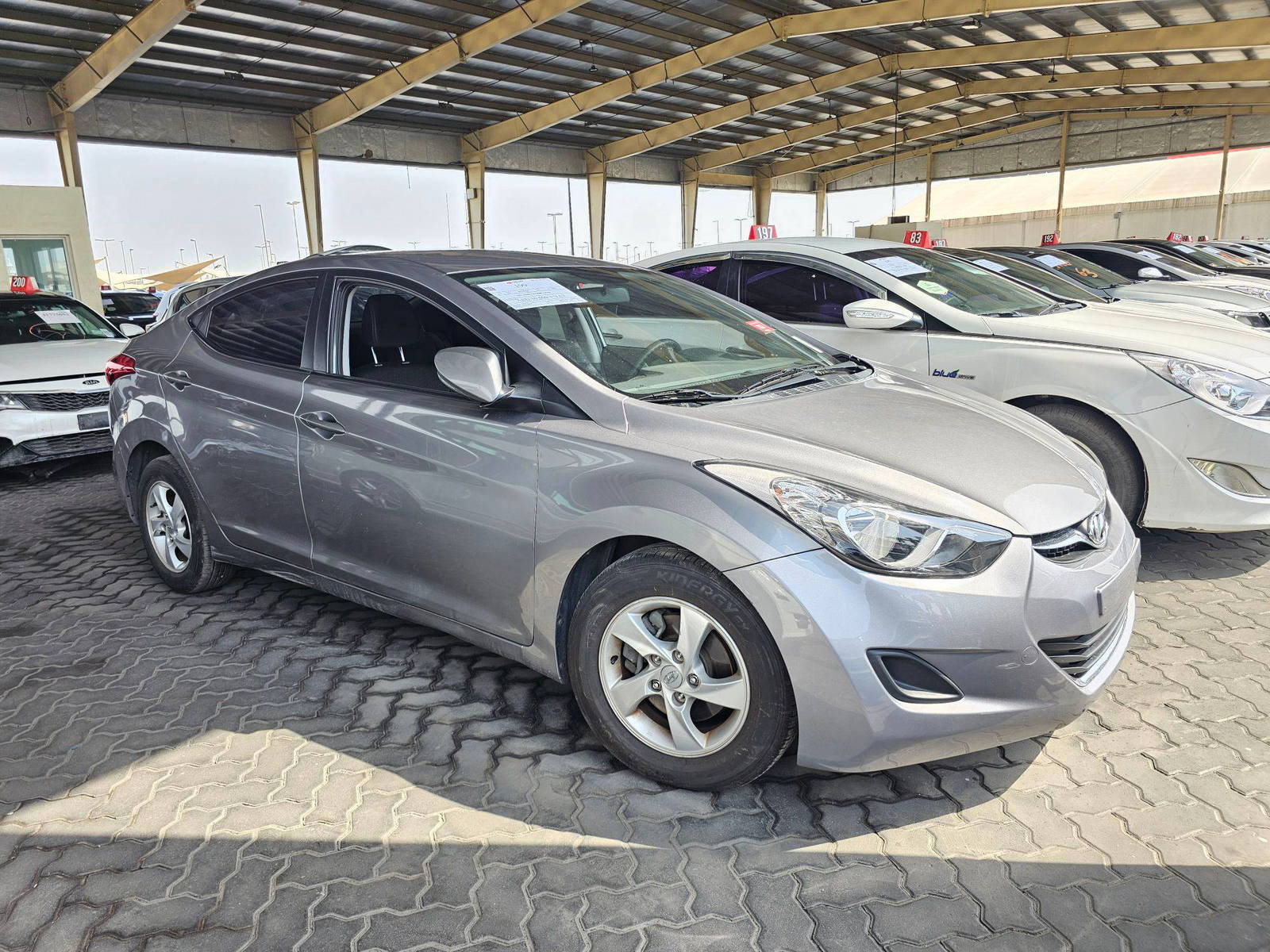 2011 HYUNDAI AVANTE — 153231 KM — Lot 099109 — Souq - Marhaba Auctions Used Cars - Image 4
