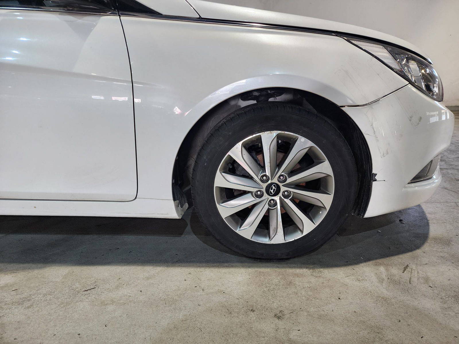 2014 HYUNDAI SONATA — 185251 KM — Lot 591116 — Al Quoz - Marhaba Auctions Used Cars - Image 13