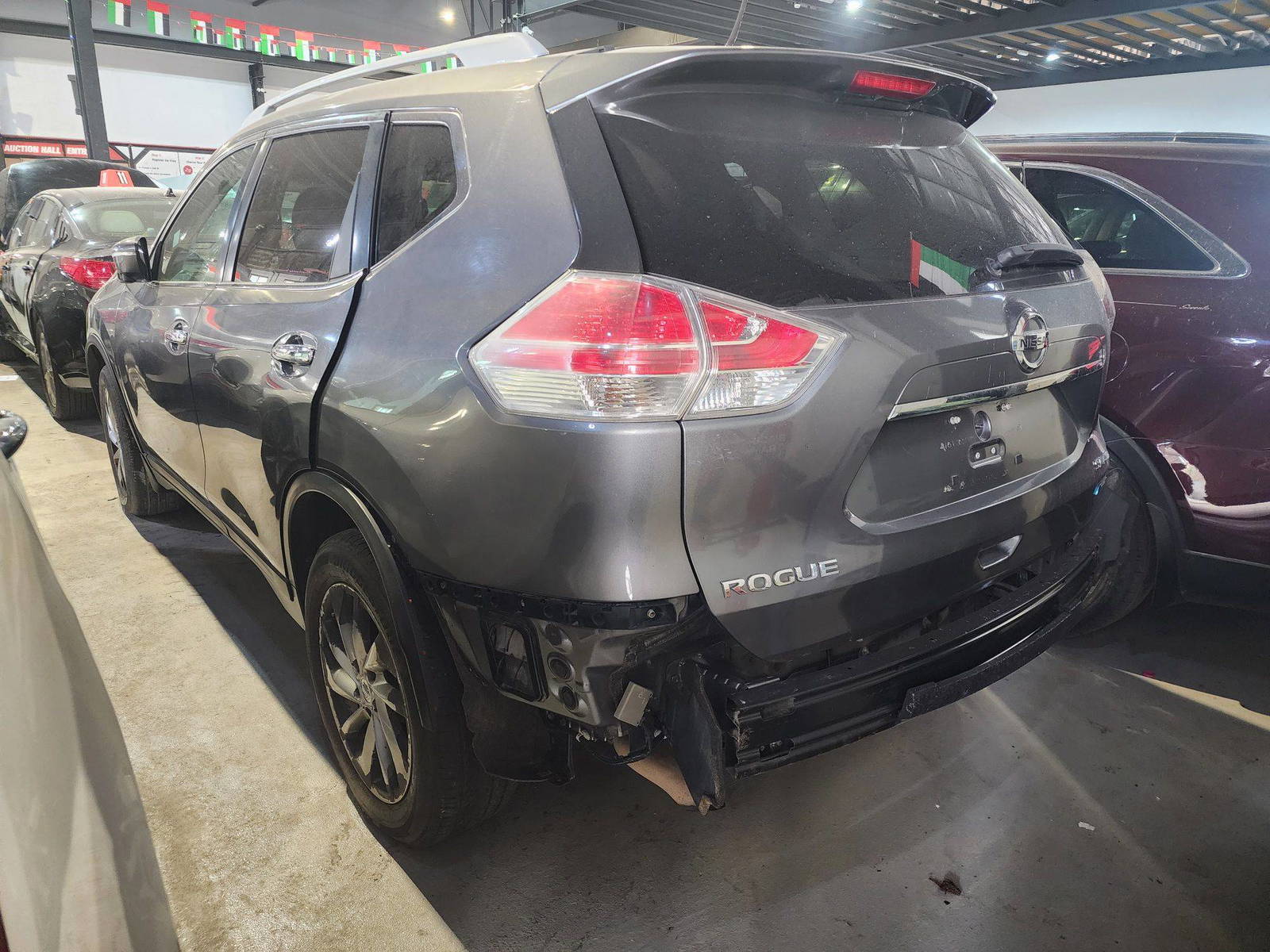 2014 NISSAN ROGUE — 229876 Miles — Lot 5040596 — Al Quoz - Marhaba Auctions Used Cars - Image 4