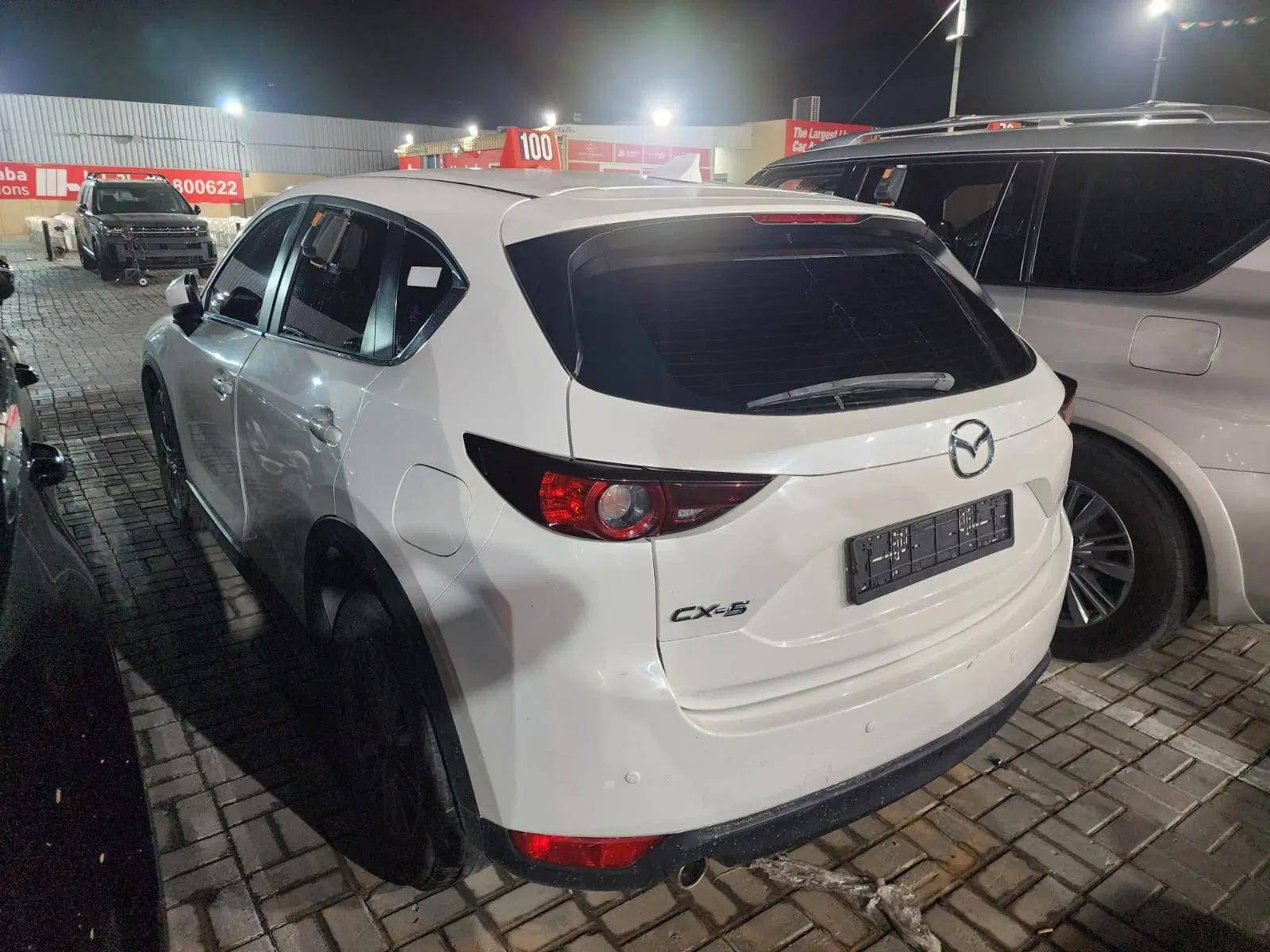 2020 MAZDA CX-5 — 312654 KM — Lot 3L0348190 — Al Sajaa - Marhaba Auctions Used Cars - Image 3