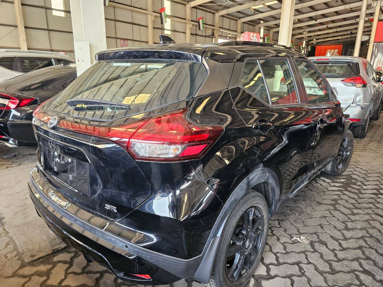 NISSAN KICKS