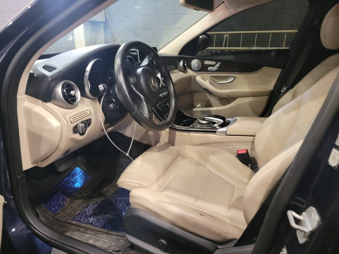 2015 MERCEDES BENZ C300 — 116302 Miles — Lot 041678 — Main - Marhaba Auctions Used Cars - Image 8