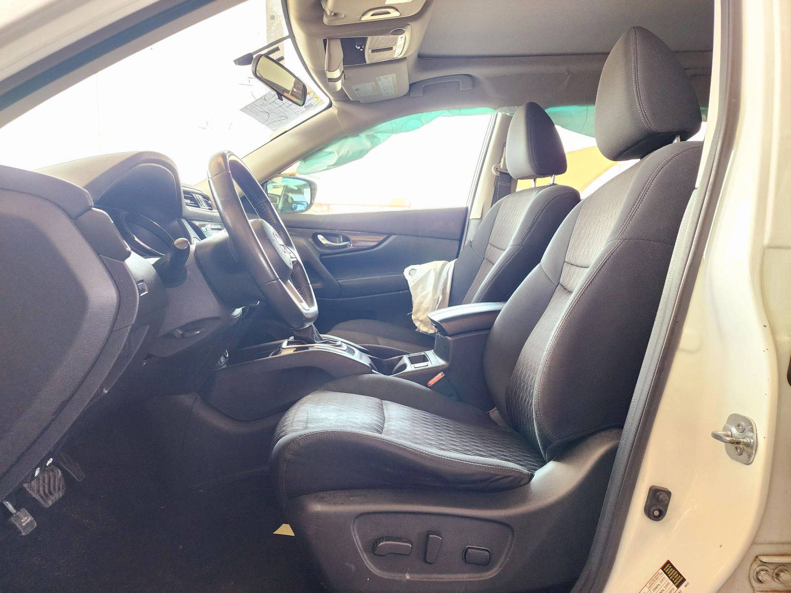 2017 NISSAN ROGUE — 208996 Miles — Lot 40999857 — Souq - Marhaba Auctions Used Cars - Image 9