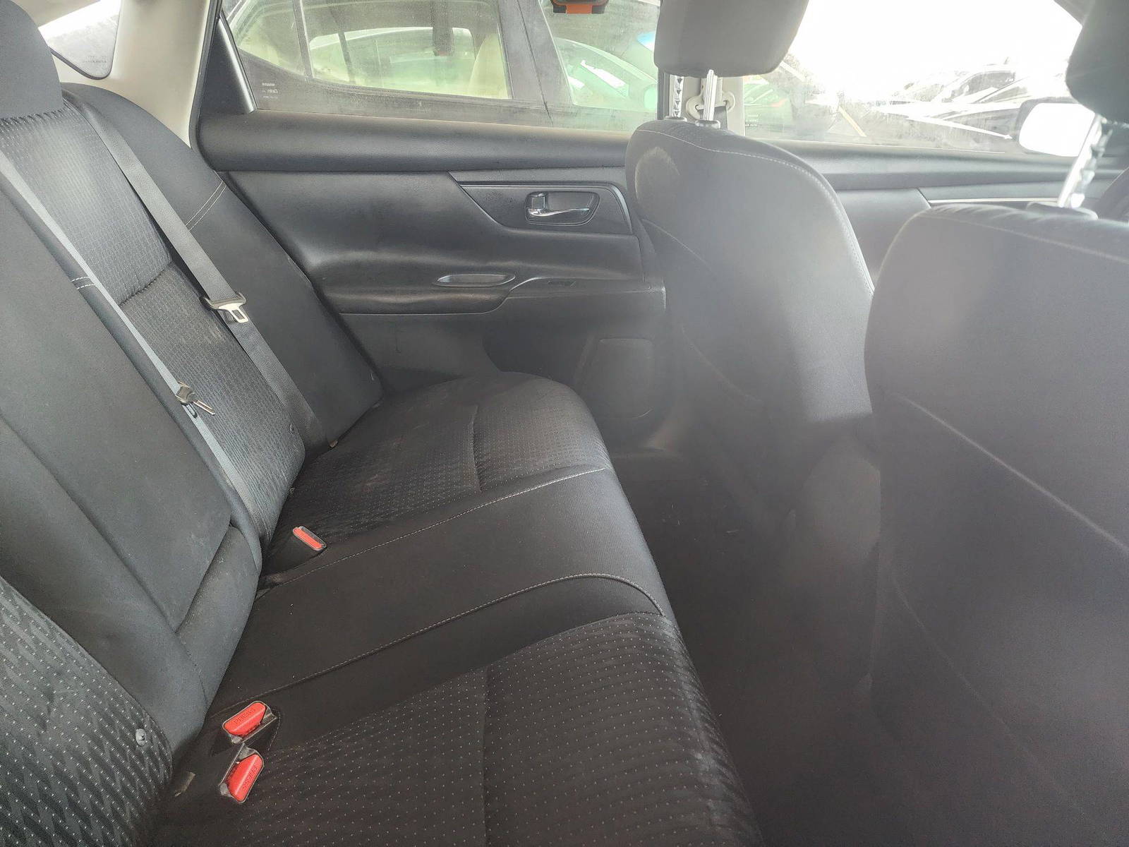 2016 NISSAN ALTIMA — 181664 Miles — Lot 68981293 - Marhaba Auctions Used Cars - Image 10