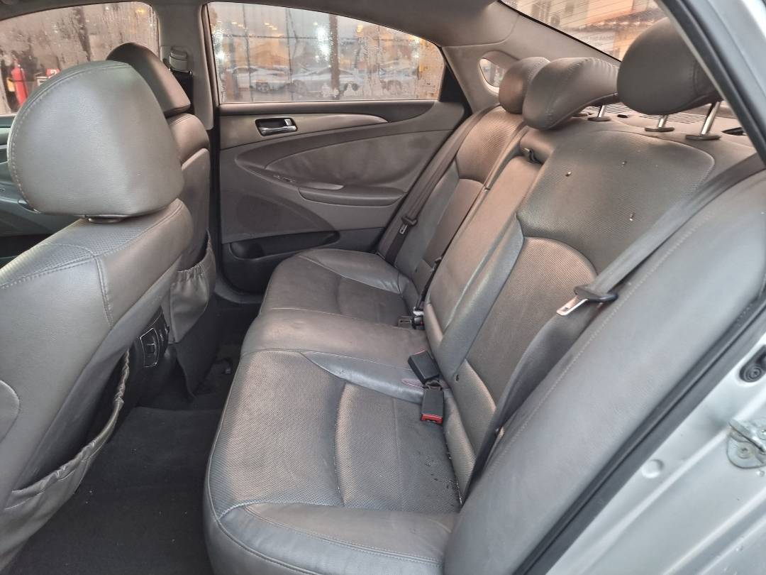 2011 HYUNDAI SONATA — 185915 Miles — Lot 215487 — Main - Marhaba Auctions Used Cars - Image 6