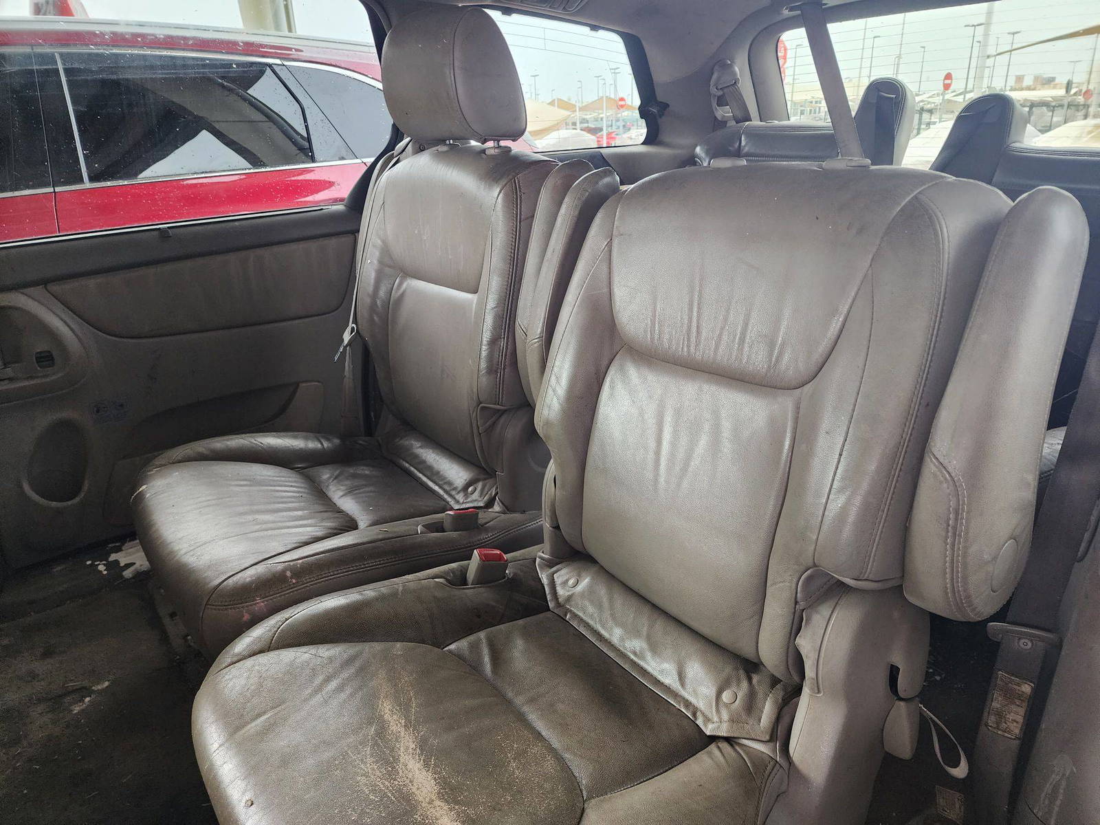 2007 TOYOTA SIENNA — 174191 Miles — Lot 77074503 - Marhaba Auctions Used Cars - Image 7