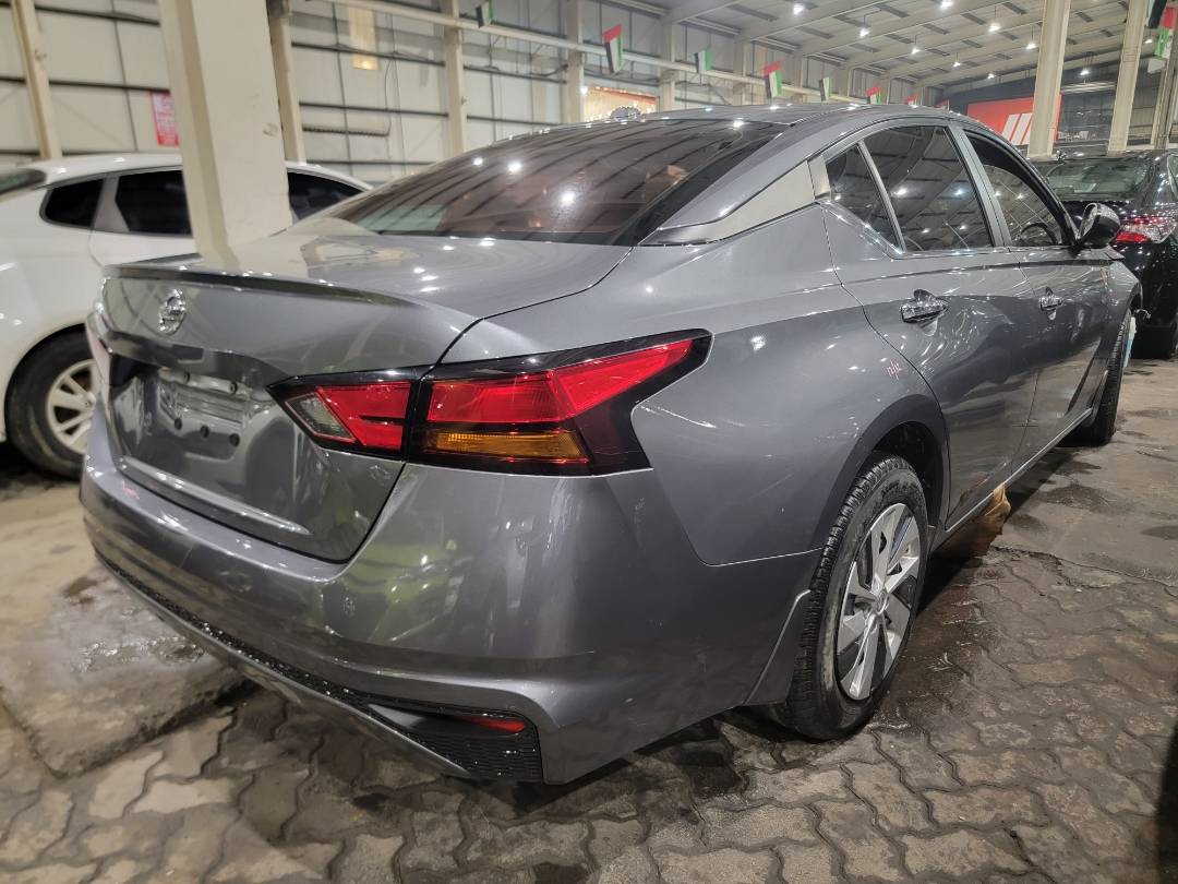 2019 NISSAN ALTIMA — 93140 Miles — Lot 37734525 - Marhaba Auctions Used Cars - Image 4