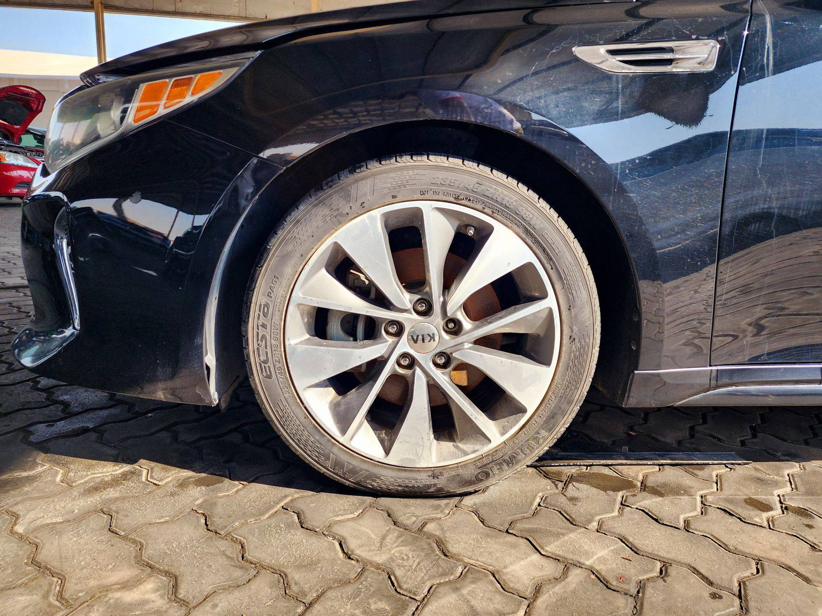 2018 KIA OPTIMA — 106923 Miles — Lot 62152644 — Souq - Marhaba Auctions Used Cars - Image 11