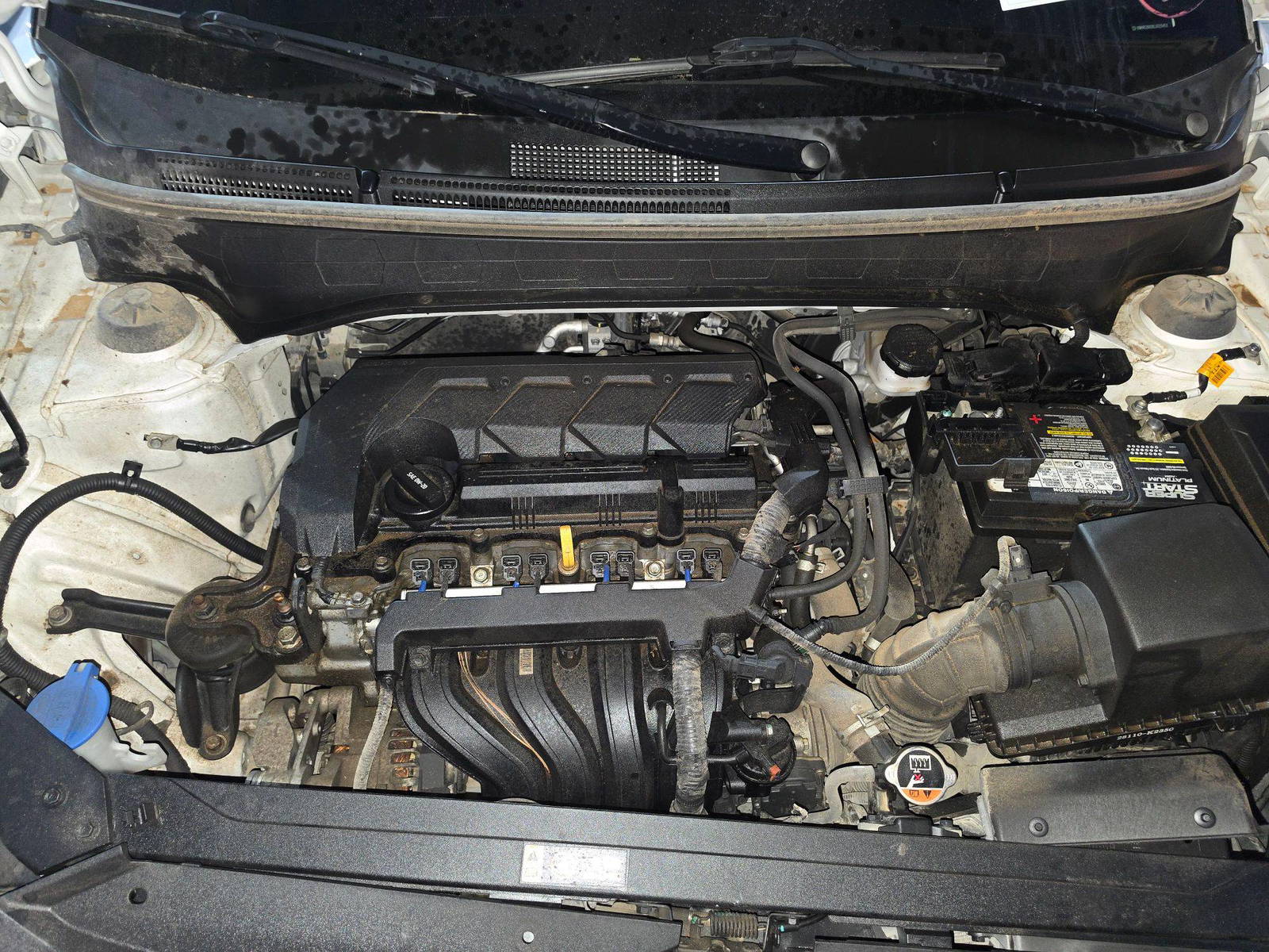 HYUNDAI VENUE SEL 2020 - Marhaba Auction Used Cars - Image 11