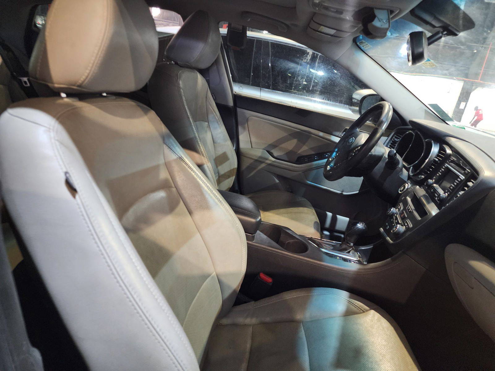 2013 KIA OPTIMA — 220096 Miles — Lot 83141 — Main - Marhaba Auctions Used Cars - Image 9