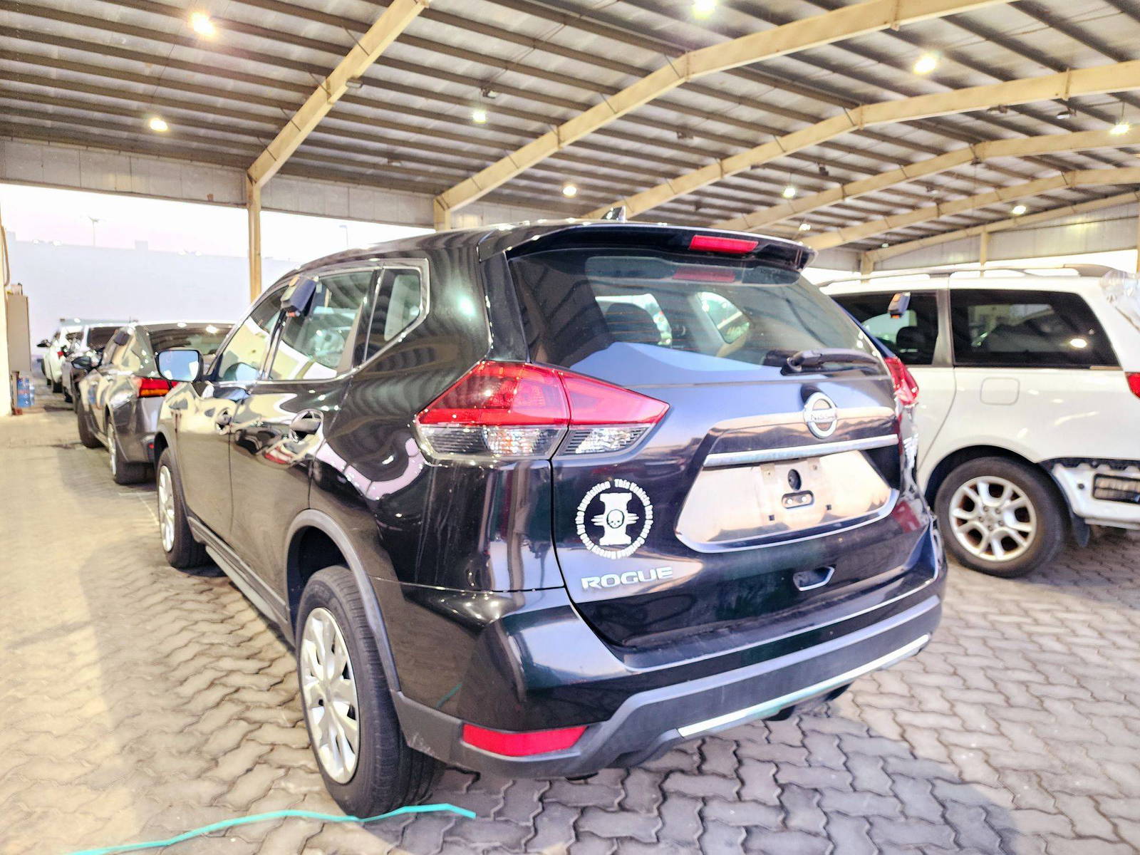 NISSAN ROGUE 2018 - Marhaba Auction Used Cars - Image 3