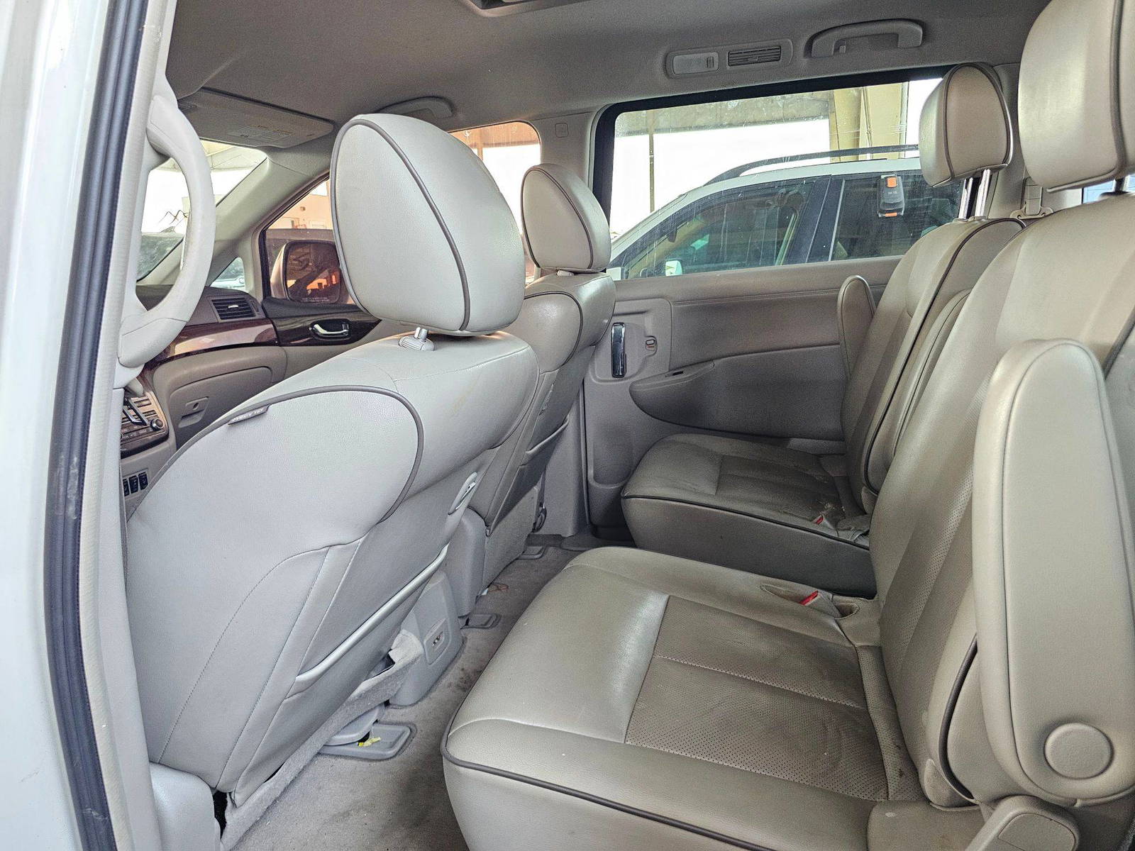 2016 NISSAN QUEST — 193186 Miles — Lot P6G9154265 — Souq - Marhaba Auctions Used Cars - Image 6