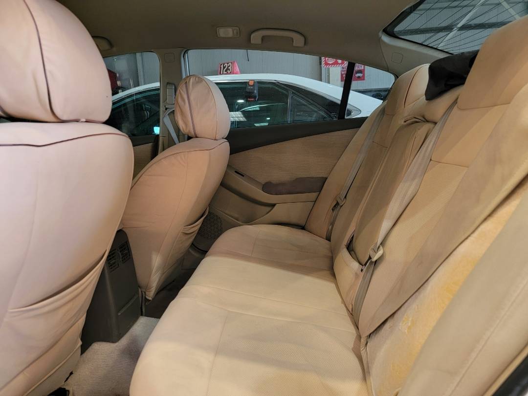 2010 NISSAN ALTIMA — 318531 KM — Lot 98AC184873 — Main - Marhaba Auctions Used Cars - Image 7