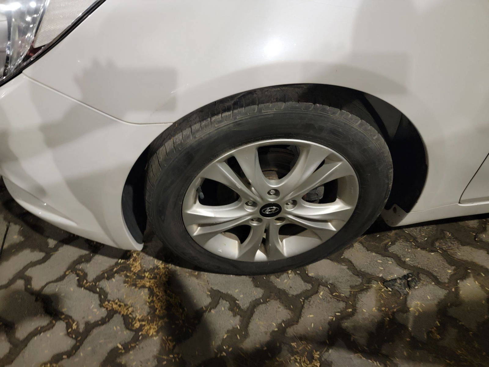 HYUNDAI SONATA 2012 - Marhaba Auction Used Cars - Image 5