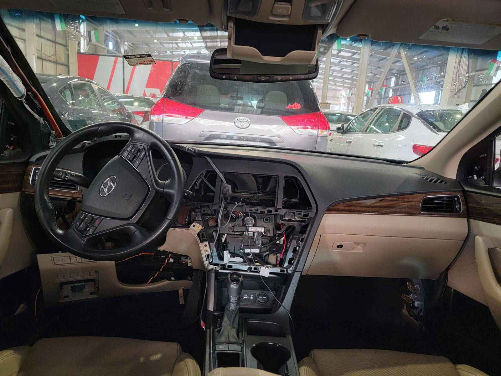 HYUNDAI SONATA 2016 - Marhaba Auction Used Cars - Image 8