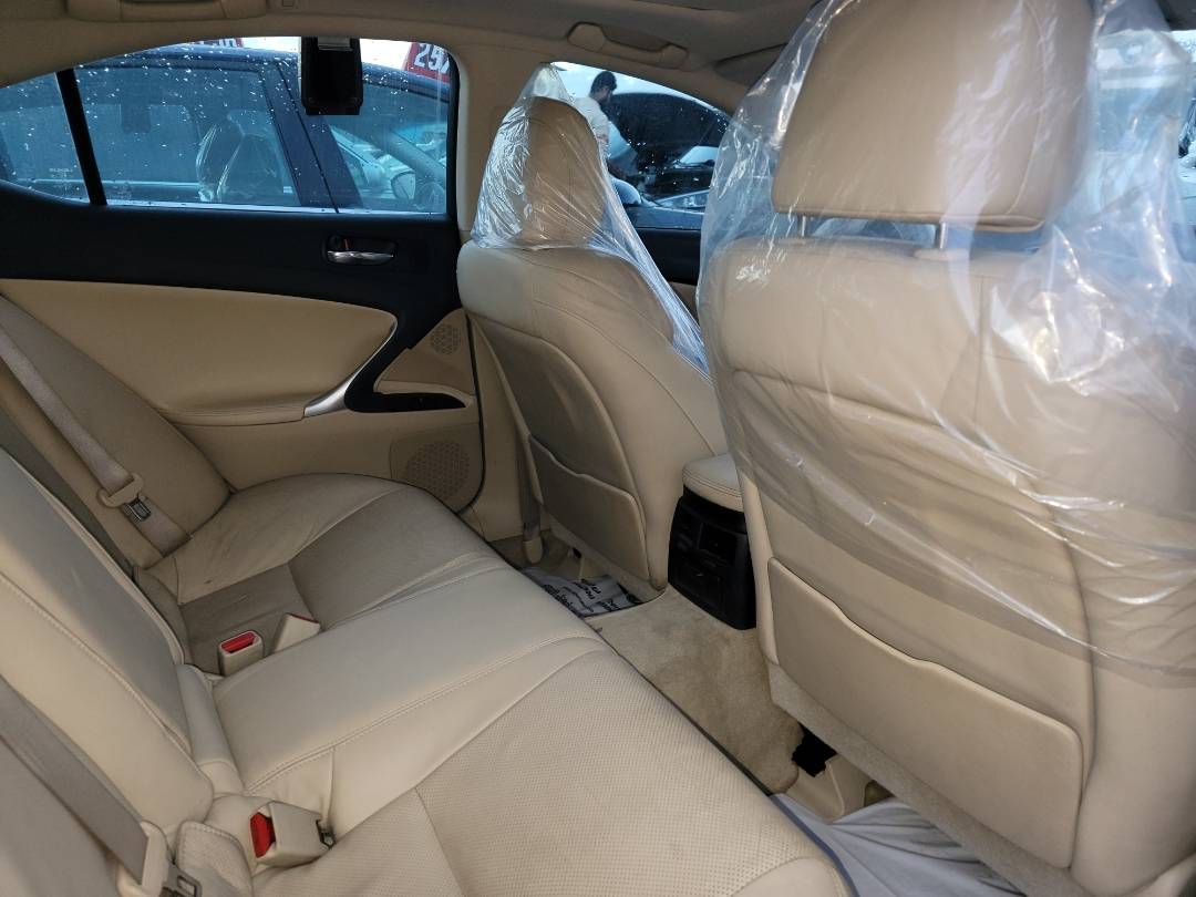 2006 LEXUS IS 250 — 171701 Miles — Lot 5004293 - Marhaba Auctions Used Cars - Image 5