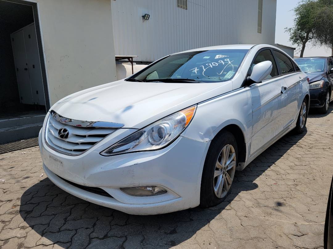 2013 HYUNDAI SONATA — 131001 Miles — Lot 69481683 - Marhaba Auctions Used Cars - Image 9