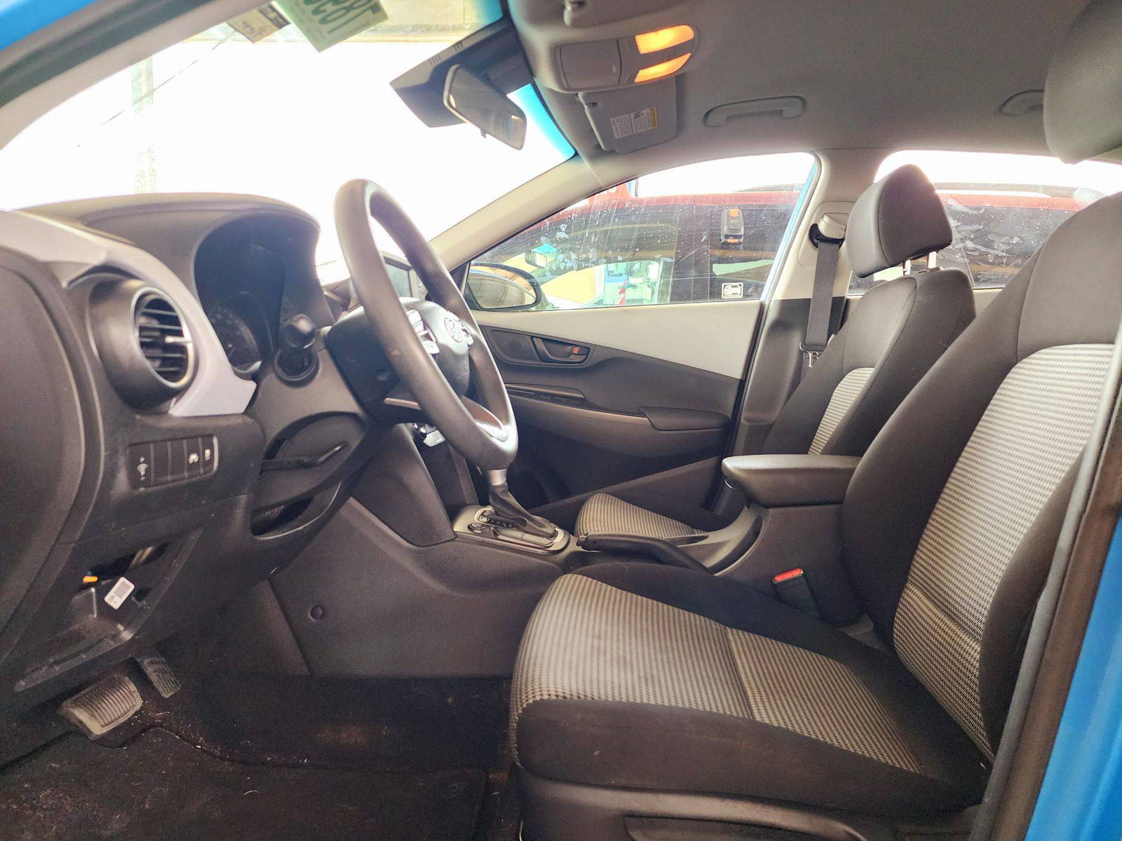 2021 HYUNDAI KONA — 79705 Miles — Lot AXMU602204 — Souq - Marhaba Auctions Used Cars - Image 8