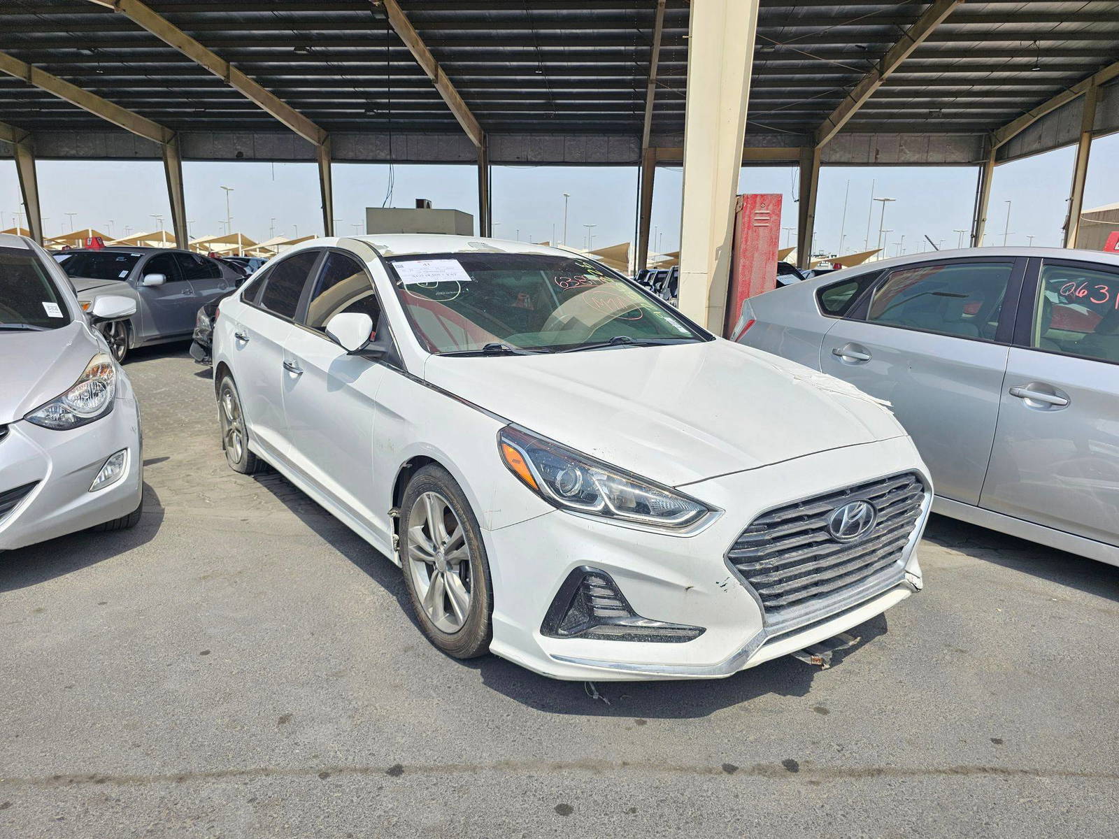 2018 HYUNDAI SONATA — 129810 Miles — Lot 49285225 — Souq - Marhaba Auctions Used Cars - Image 4