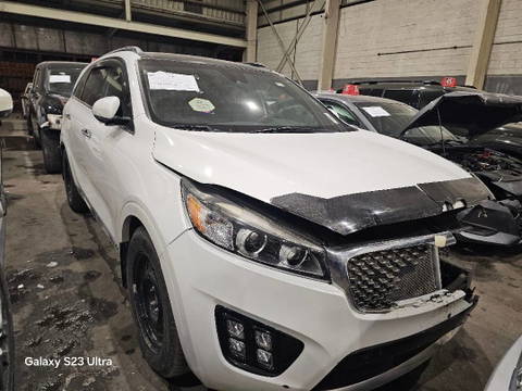 2018 KIA SORENTO at Marhaba Auctions