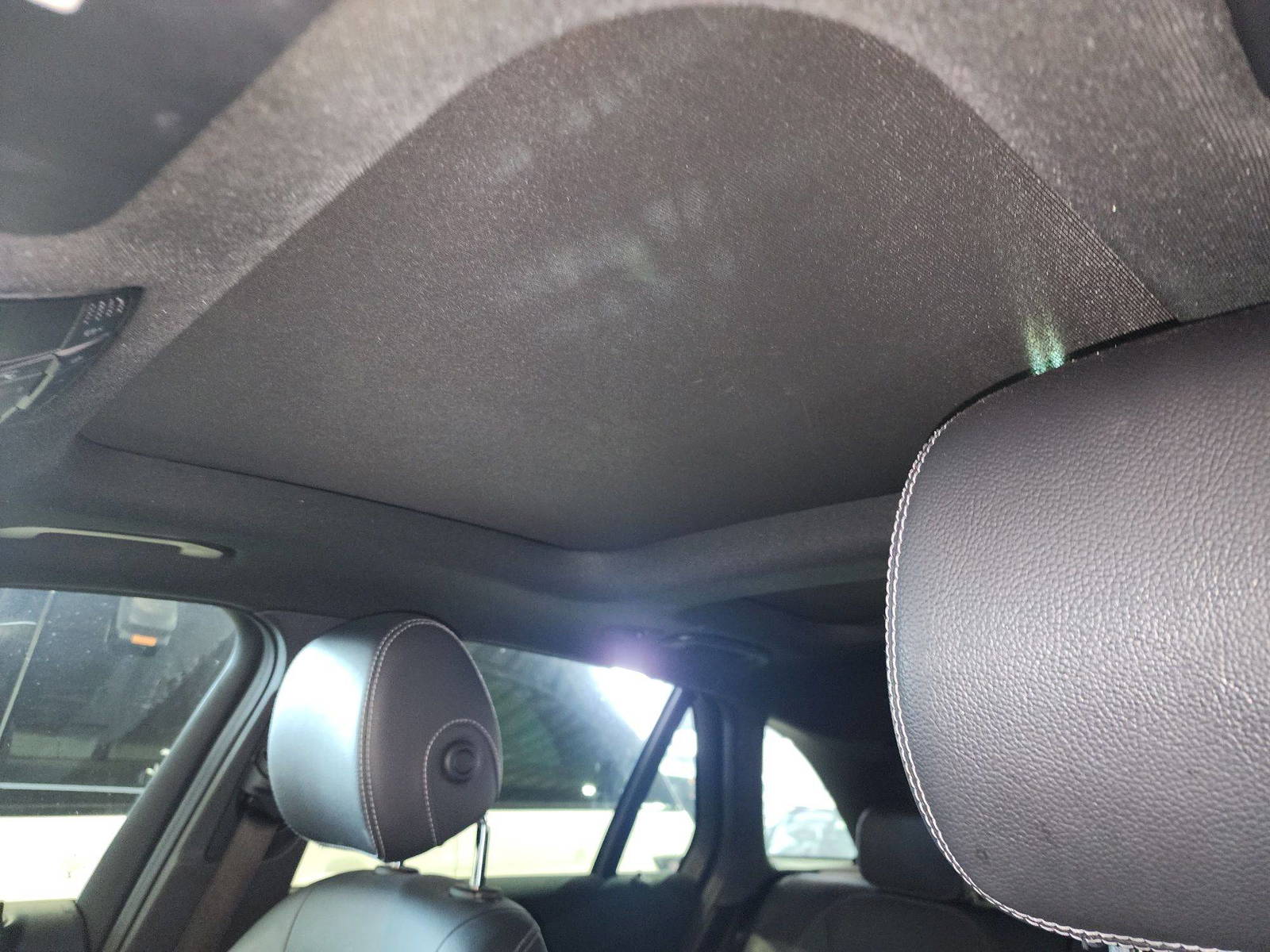 MERCEDES BENZ GLC-300 2019 - Marhaba Auction Used Cars - Image 10