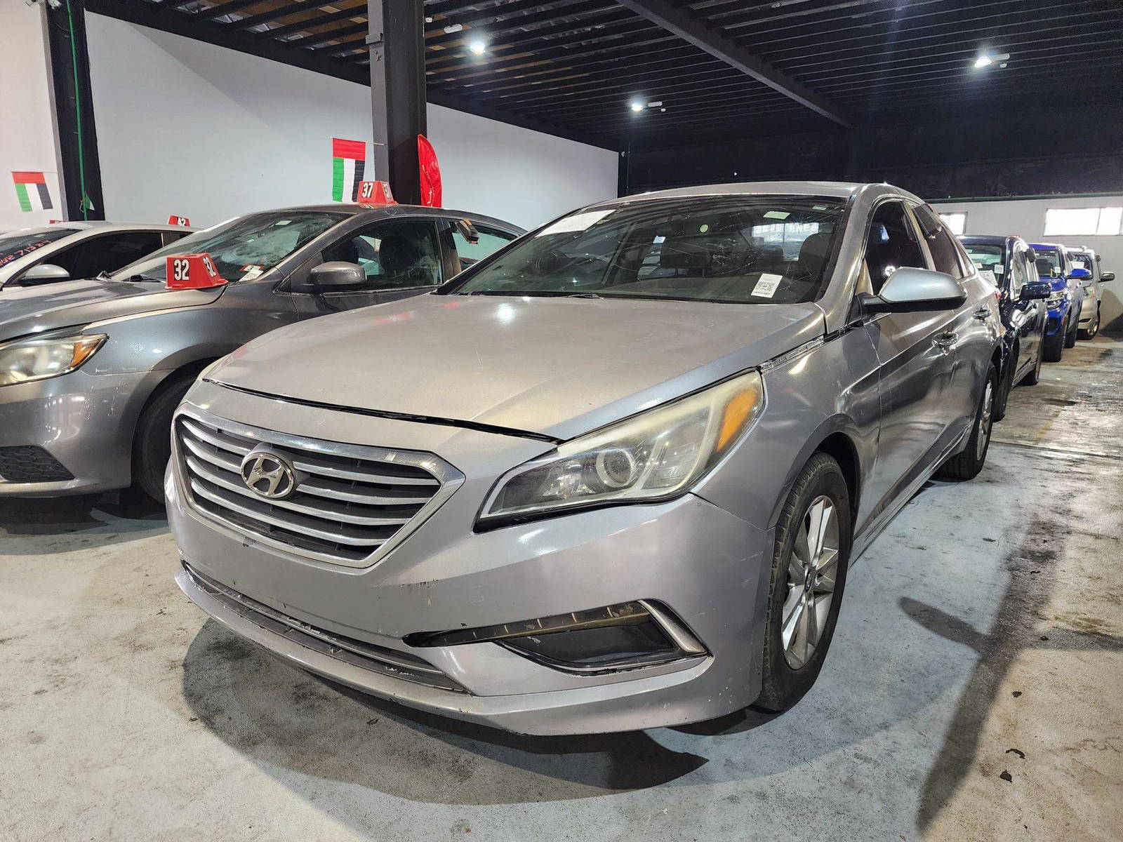 2015 HYUNDAI SONATA — 192690 Miles — Lot 215487 — Al Quoz - Marhaba Auctions Used Cars - Image 4
