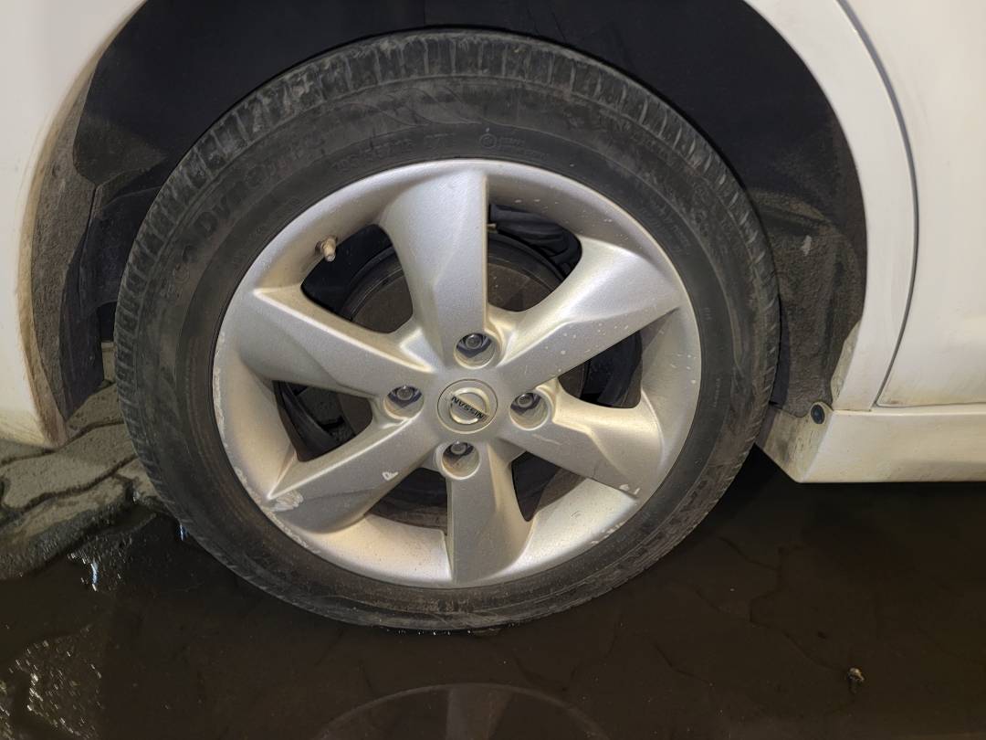 2012 NISSAN VERSA — 188564 Miles — Lot K218559 - Marhaba Auctions Used Cars - Image 4