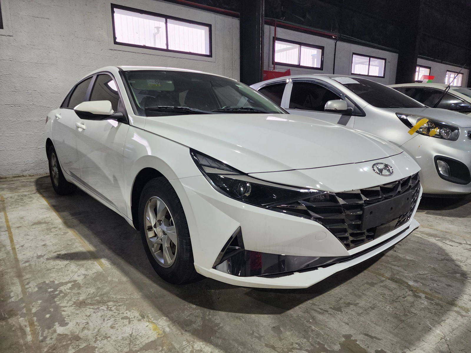 2021 HYUNDAI AVANTE — 152115 KM — Lot 215487 — Souq - Marhaba Auctions Used Cars - Image 4