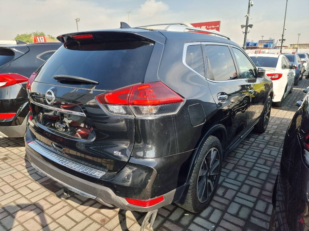 NISSAN ROGUE 2018 - Marhaba Auction Used Cars - Image 5