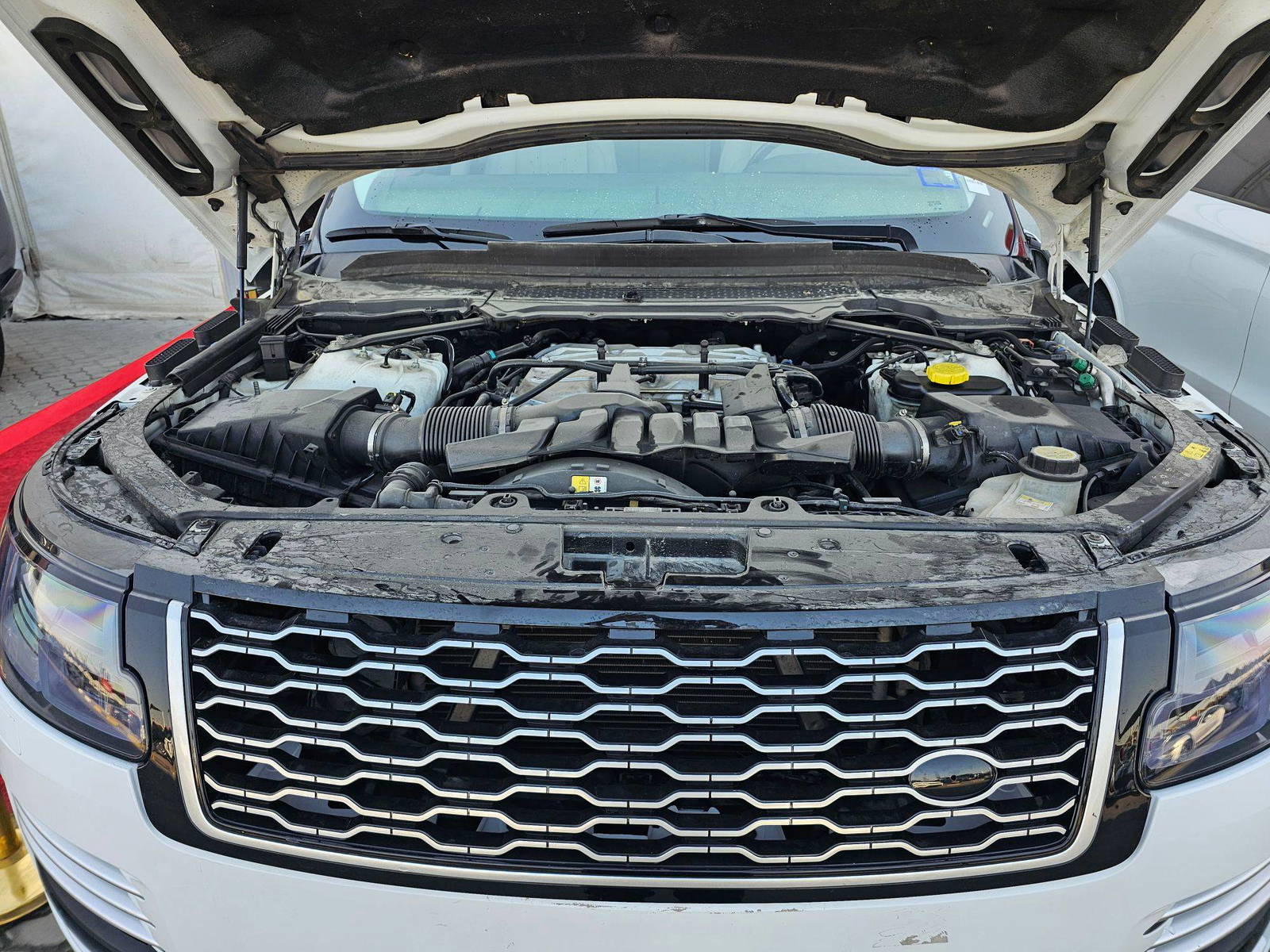 LAND ROVER RANGE ROVER SUPERCHARGED 2014 - Marhaba Auction Used Cars - Image 13