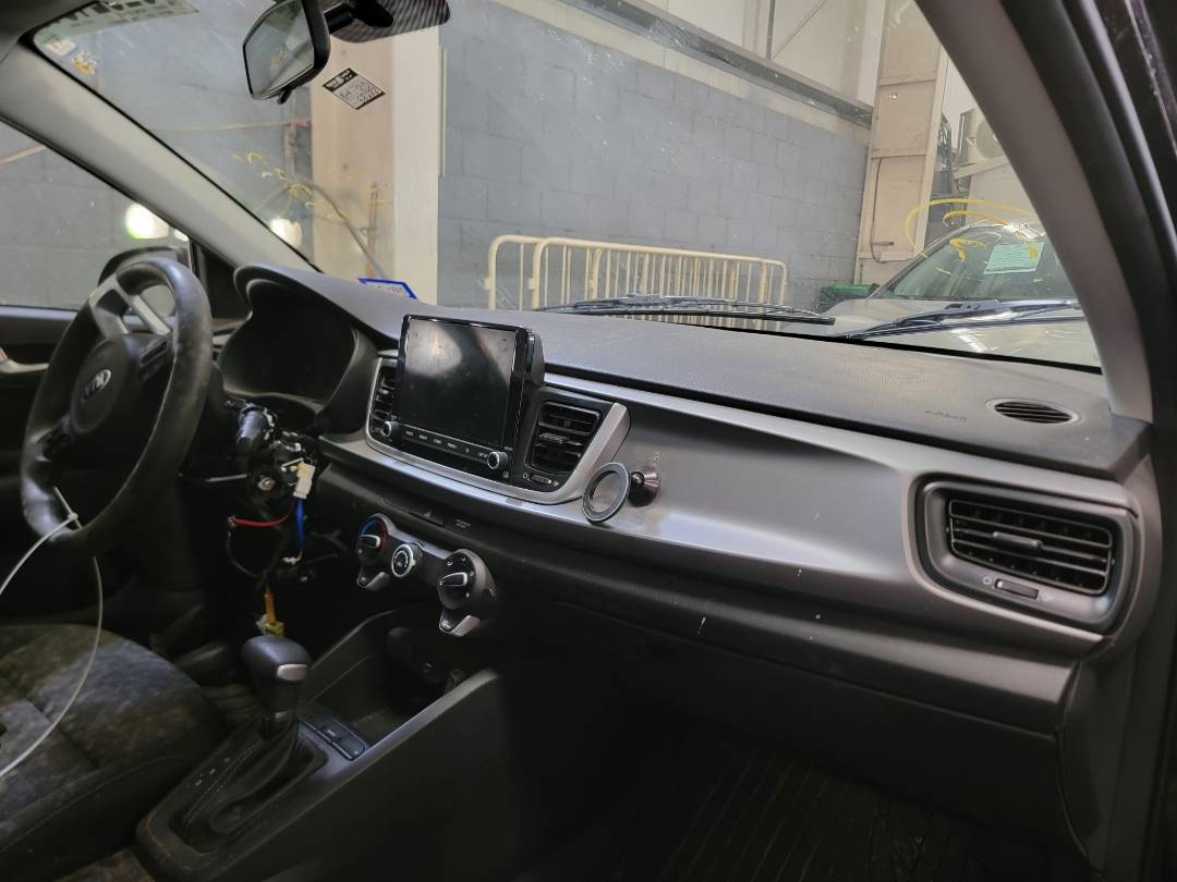 2021 KIA RIO — 58282 Miles — Lot 82021513 - Marhaba Auctions Used Cars - Image 4